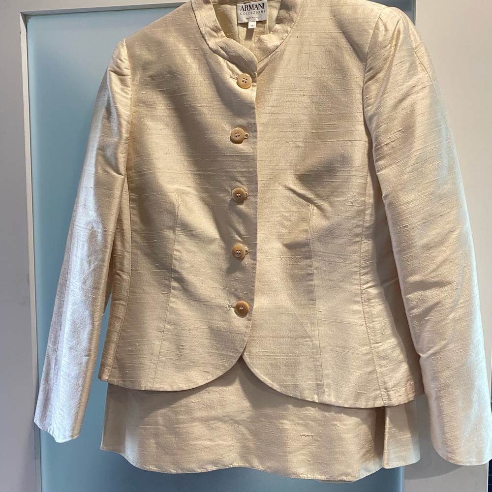 Armani collezioni cream 3 piece suit